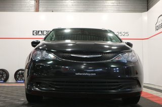 Chrysler Pacifica LX*7 PASSAGERS* 2017 à Quebec, Québec - 3 - w320h240px