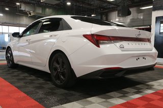 2022 Hyundai Elantra Preferred Tech*TOIT OUVRANT* in Quebec, Quebec - 6 - w320h240px