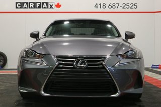 2017 Lexus IS 300 AWD *TOIT OUVRANT* in Quebec, Quebec - 2 - w320h240px