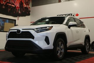 2023 Toyota RAV4 XLE*TOIT OUVRANT* in Quebec, Quebec - 4 - w320h240px