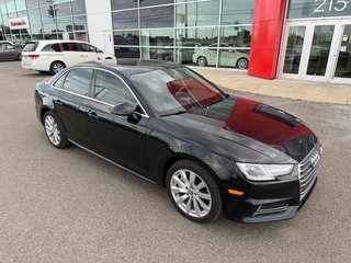 Audi A4 Sedan Komfort 2018 à , Québec - 5 - w320h240px