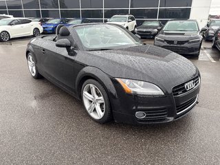 2012 Audi TT CABRIOLET in Lachenaie, Quebec - 3 - w320h240px