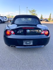 2003 BMW Z4 2.5i in Montreal, Quebec - 4 - w320h240px
