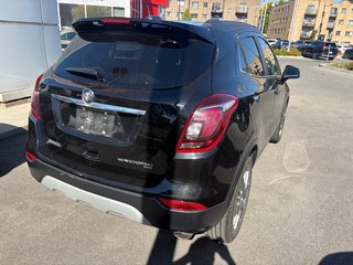 2019 Buick Encore Sport Touring in Montréal, Quebec - 3 - w320h240px