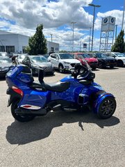 Can-Am Spyder RT-S SE 5 2016 à Lachenaie, Québec - 6 - w320h240px