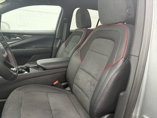 2024 Chevrolet Blazer EV EAWD 1RS 1 PROPRIO JAMAIS ACCIDENTÉ in , Quebec - 5 - w320h240px