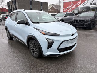 Chevrolet Bolt EUV Premier TOIT OUVRANT I CUIR I CARPLAY I SIEGES CHAUFFANTS I DEMARREUR I SECURITE ACTIVE 2023 à Montréal, Québec - 3 - w320h240px