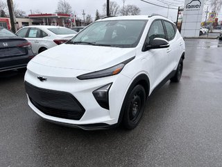 Chevrolet Bolt EUV LT 26 000 KM COMME NEUF I 8 PNEUS I CARPLAY I MAGS I SIEGES CHAUFFANTS I DEMARREUR 2023 à Montréal, Québec - 3 - w320h240px