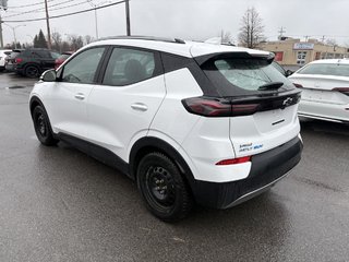 Chevrolet Bolt EUV LT 8 PNEUS I CARPLAY I MAGS I SIEGES CHAUFFANTS I CAMERA I DEMARREUR I  SECURITE ACTIVE 2023 à Montréal, Québec - 4 - w320h240px