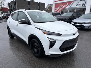 Chevrolet Bolt EUV LT 8 PNEUS I CARPLAY I MAGS I SIEGES CHAUFFANTS I CAMERA I DEMARREUR I  SECURITE ACTIVE 2023 à Montréal, Québec - 2 - w320h240px