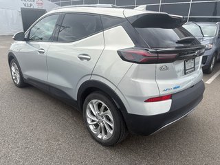 Chevrolet Bolt EUV LT 2023 à Lachenaie, Québec - 2 - w320h240px