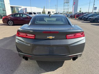 2017 Chevrolet Camaro 1LT in , Quebec - 3 - w320h240px