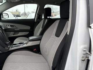 Chevrolet Equinox LS AWD 2017 à , Québec - 6 - w320h240px