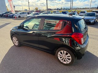 Chevrolet Spark LT 2018 à Lachenaie, Québec - 2 - w320h240px