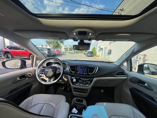 Pacifica Hybrid Limited 2020 à , Québec - 3 - w320h240px