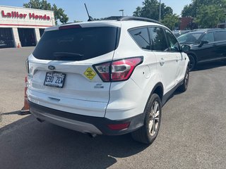 2018 Ford Escape SE in Montréal, Quebec - 3 - w320h240px