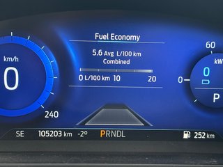 2020 Ford Escape Titanium Hybrid in Montréal, Quebec - 5 - w320h240px