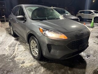 2022 Ford Escape SE in Montréal, Quebec - 2 - w320h240px