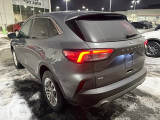 2022 Ford Escape SE in Montréal, Quebec - 4 - w320h240px