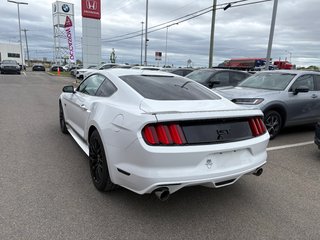 Ford Mustang GT  2015 à Lachenaie, Québec - 2 - w320h240px