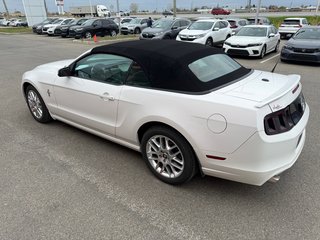 2013 Ford Mustang V6 Premium in Lachenaie, Quebec - 4 - w320h240px