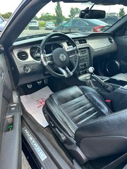 2014 Ford Mustang V6 Premium in Montreal, Quebec - 6 - w320h240px