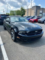 2014 Ford Mustang V6 Premium in Montreal, Quebec - 4 - w320h240px