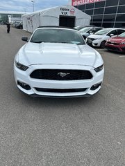 2015 Ford Mustang V6 in Lachenaie, Quebec - 5 - w320h240px