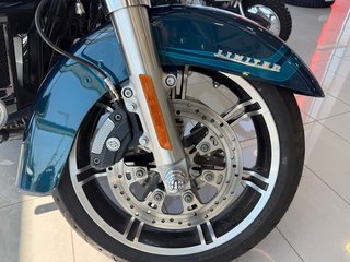 Harley-Davidson FLHTK  2020 à Montréal, Québec - 4 - w320h240px
