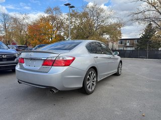 2015 Honda Accord Sedan Sport in Montreal, Quebec - 5 - w320h240px