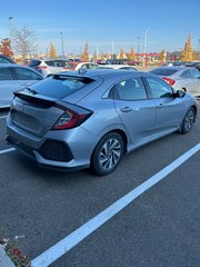 2017  Civic Hatchback LX in Montreal, Quebec - 4 - w320h240px