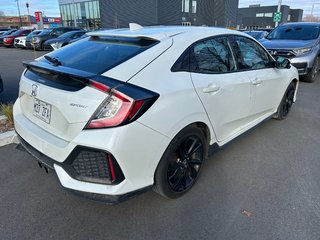 2017  Civic Hatchback Sport RARE MANAUELLE SUR LE MARCHÉ in , Quebec - 3 - w320h240px