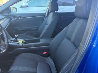 2018 Honda Civic Hatchback Sport 41 000 KM!!!!!  Manuelle in Montreal, Quebec - 6 - w320h240px