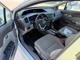 2012 Honda Civic Sdn UN VRAI PETIT BIJOU !!! in , Quebec - 5 - w320h240px