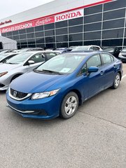 2014 Honda Civic Sedan LX in Lachenaie, Quebec - 5 - w320h240px