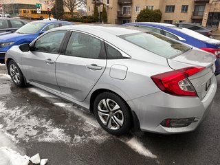 2017 Honda Civic Sedan LX in Montréal, Quebec - 3 - w320h240px