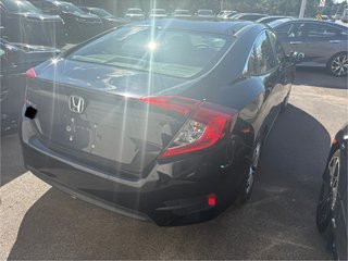 2017 Honda Civic Sedan LX in Montréal, Quebec - 3 - w320h240px