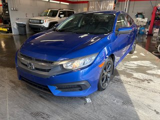 Honda Civic Sedan LX JAMAIS ACCIDENTÉ 2018 à Lachenaie, Québec - 2 - w320h240px