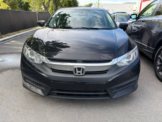 Honda Civic Sedan LX ENTRETIENS ICI-MÊME 2018 à , Québec - 5 - w320h240px
