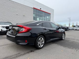 2018 Honda Civic Sedan LX in Montreal, Quebec - 4 - w320h240px