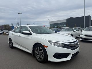 2018 Honda Civic Sedan SE in Montreal, Quebec - 3 - w320h240px