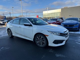 2018 Honda Civic Sedan SE in Montreal, Quebec - 3 - w320h240px