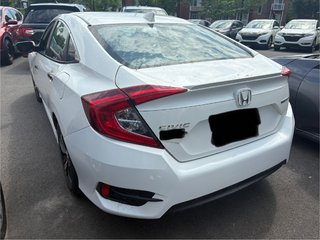 2018 Honda Civic Sedan Touring in Montréal, Quebec - 4 - w320h240px