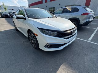 2020 Honda Civic Sedan Touring excellente condition in Montreal, Quebec - 4 - w320h240px