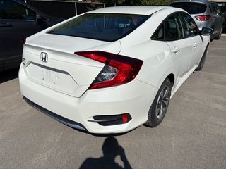 Honda Civic Sedan LX JAMAIS ACCIDENTÉ RETOUR DE LOCATION 2021 à , Québec - 3 - w320h240px