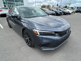 Civic Sedan Sport jamais accidenté retour de location 2022 à Montréal, Québec - 4 - w320h240px