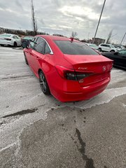 2022 Honda Civic Sedan Touring in Montreal, Quebec - 2 - w320h240px