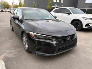 2022 Honda Civic Sedan EX 46 000 km jamais accidenté in Montreal, Quebec - 4 - w320h240px