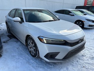 2022 Honda Civic Sedan LX in Montréal, Quebec - 2 - w320h240px