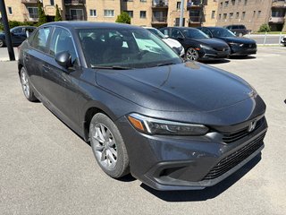 2022 Honda Civic Sedan EX in Montréal, Quebec - 2 - w320h240px